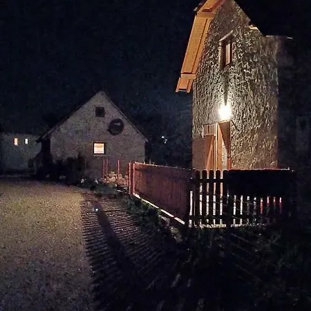 アパート Prenociste B&m -